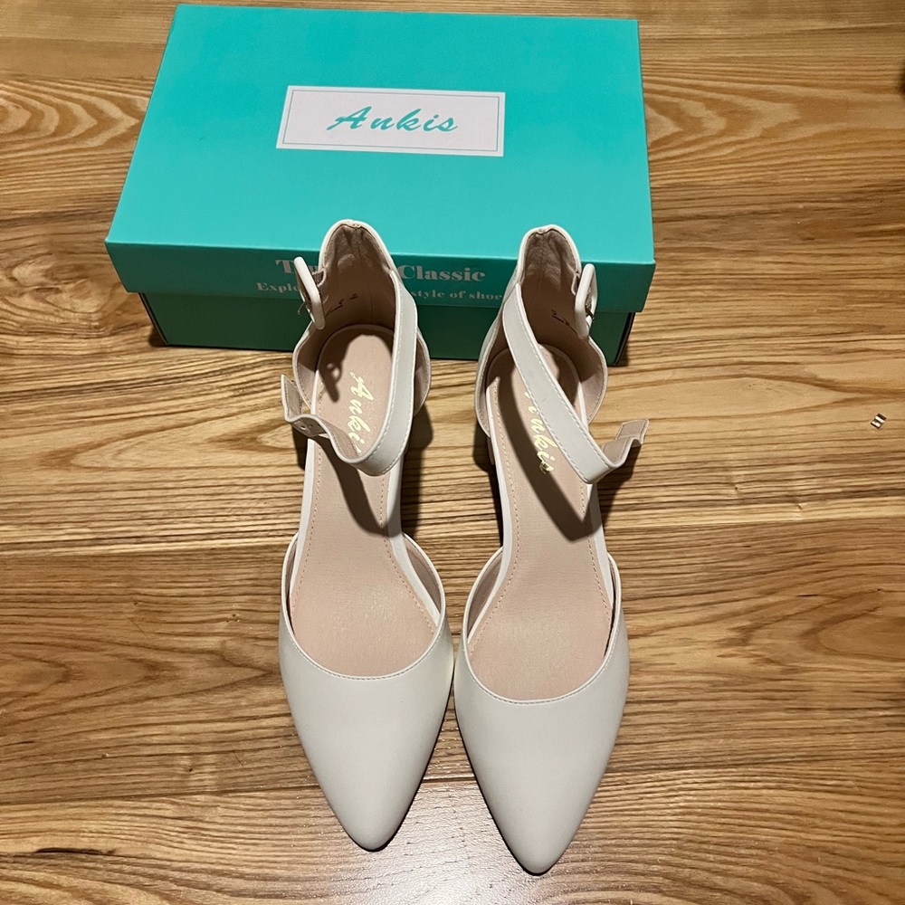 Ankis closed to heel